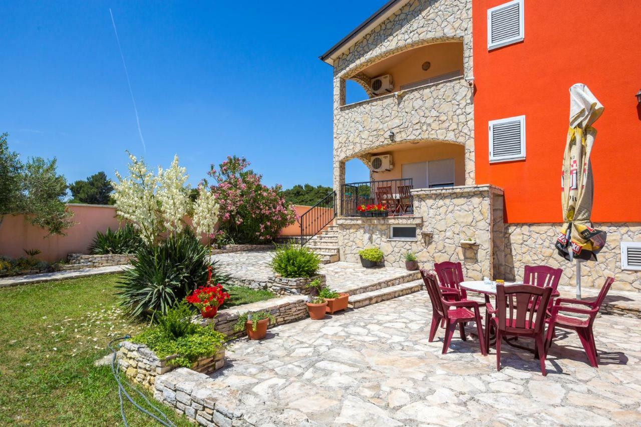 Villa Orange II Medulin Bagian luar foto