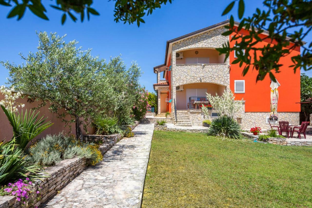 Villa Orange II Medulin Bagian luar foto