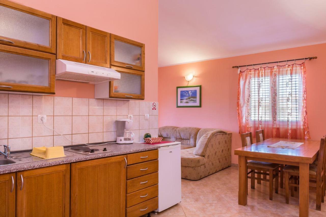Villa Orange II Medulin Bagian luar foto