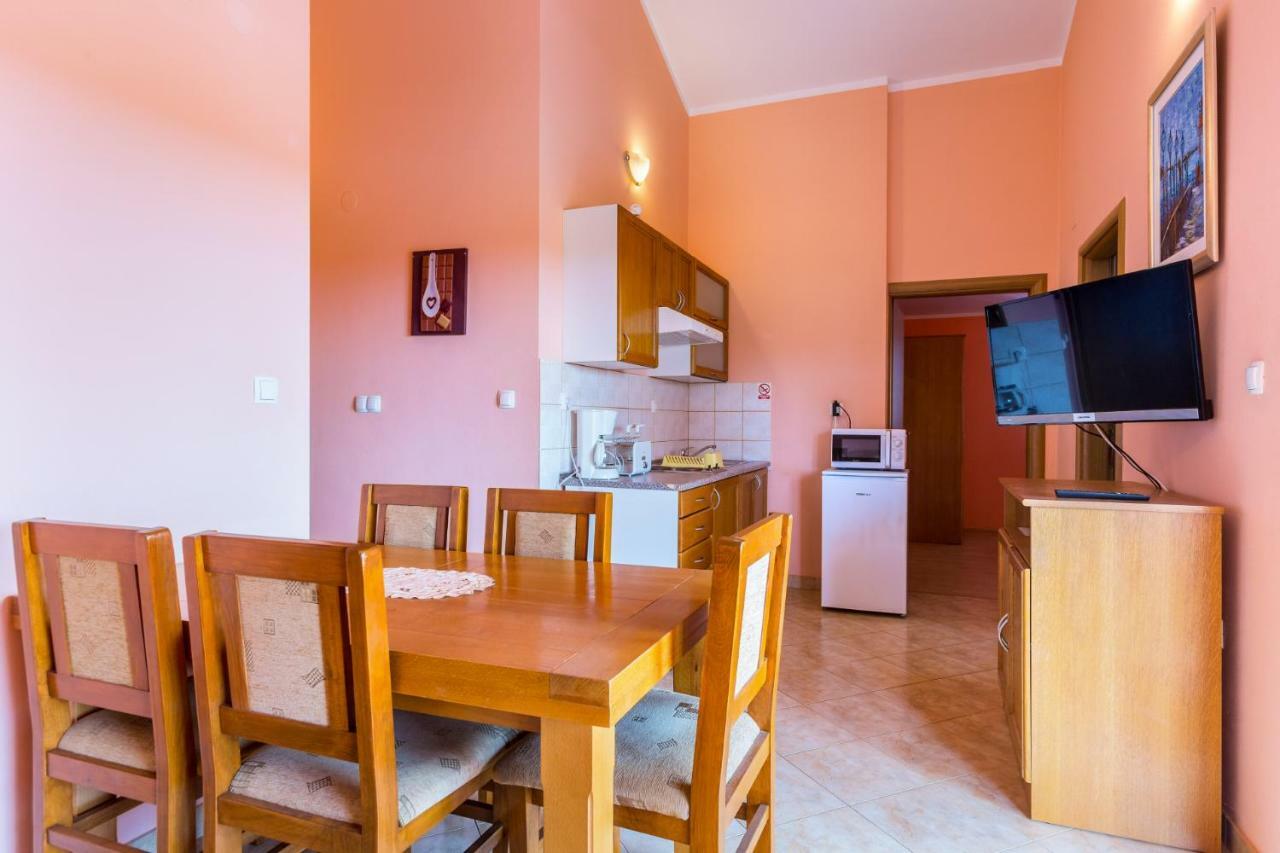 Villa Orange II Medulin Bagian luar foto